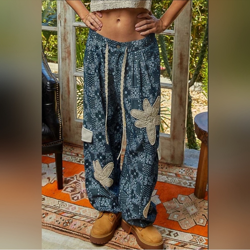 POL Blue Patterned Pants with Cream Accents